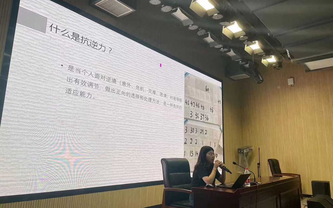 南澳董玉娣中学